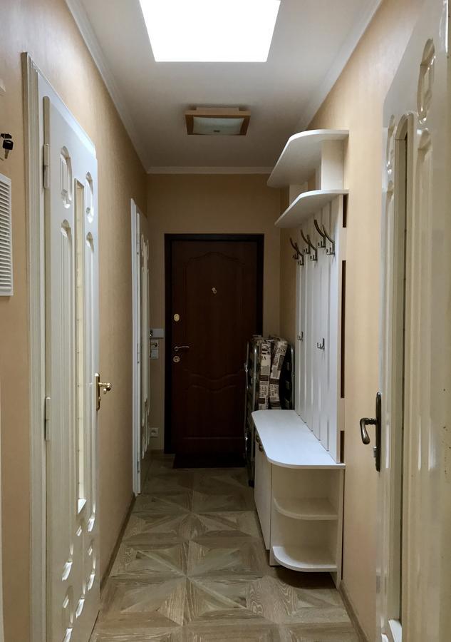 Panoramic View Top Floor Apartment In The City Center Mukacheve Bagian luar foto